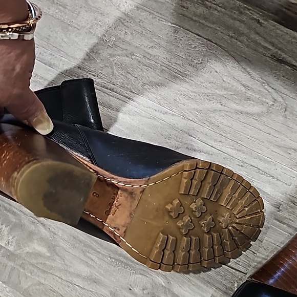 Coach Leather Boots Size 8 Heel 4" Preloved - Picture 4 of 11